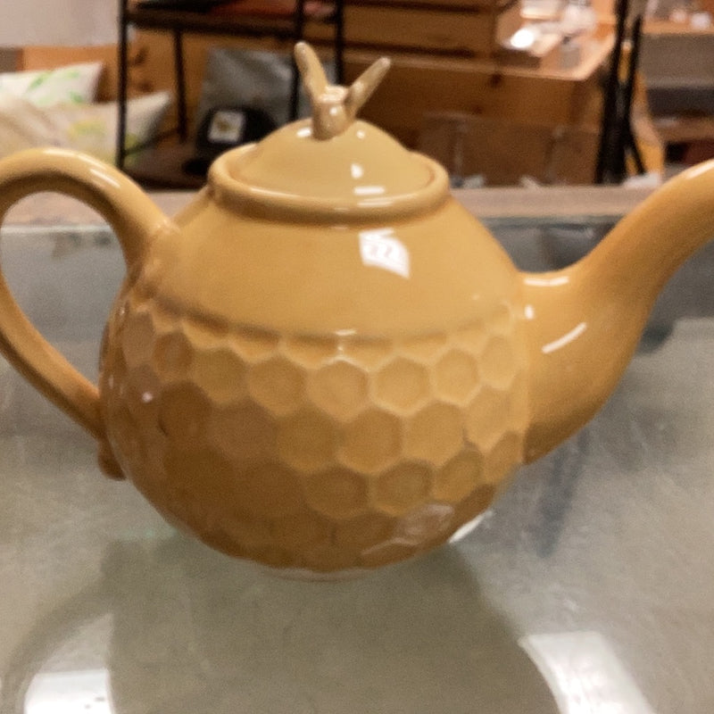 Teapot West Coast Bee Supply (2017) Ltd.